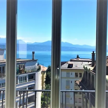 6 Minutes Walking From The Train Station 2